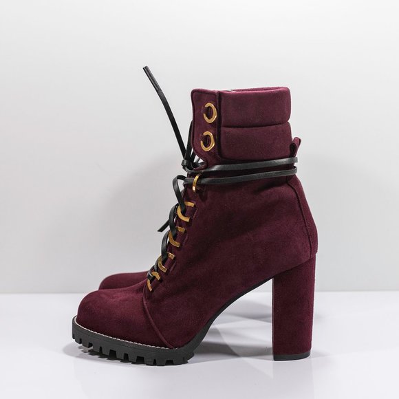 Stuart Weitzman Shackleton Round Toe Suede Boots - Picture 8 of 16